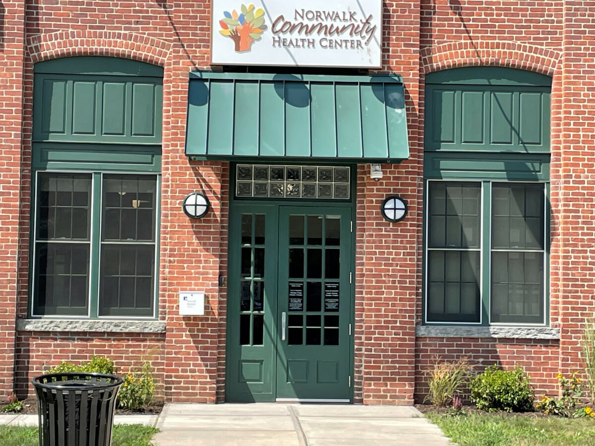 nchc-smilow-health-center-front